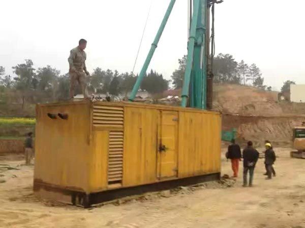 兴文如何判断水冷式机油散热器密封件是否需要更换?